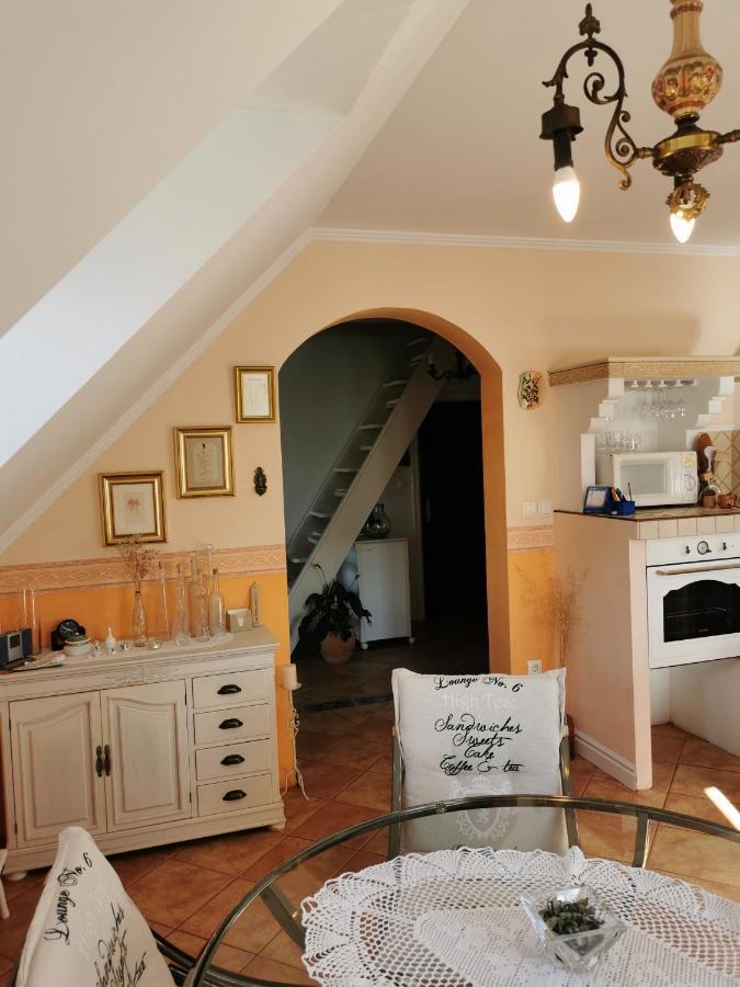 Apartmaji Arko Ribnica Bilik gambar