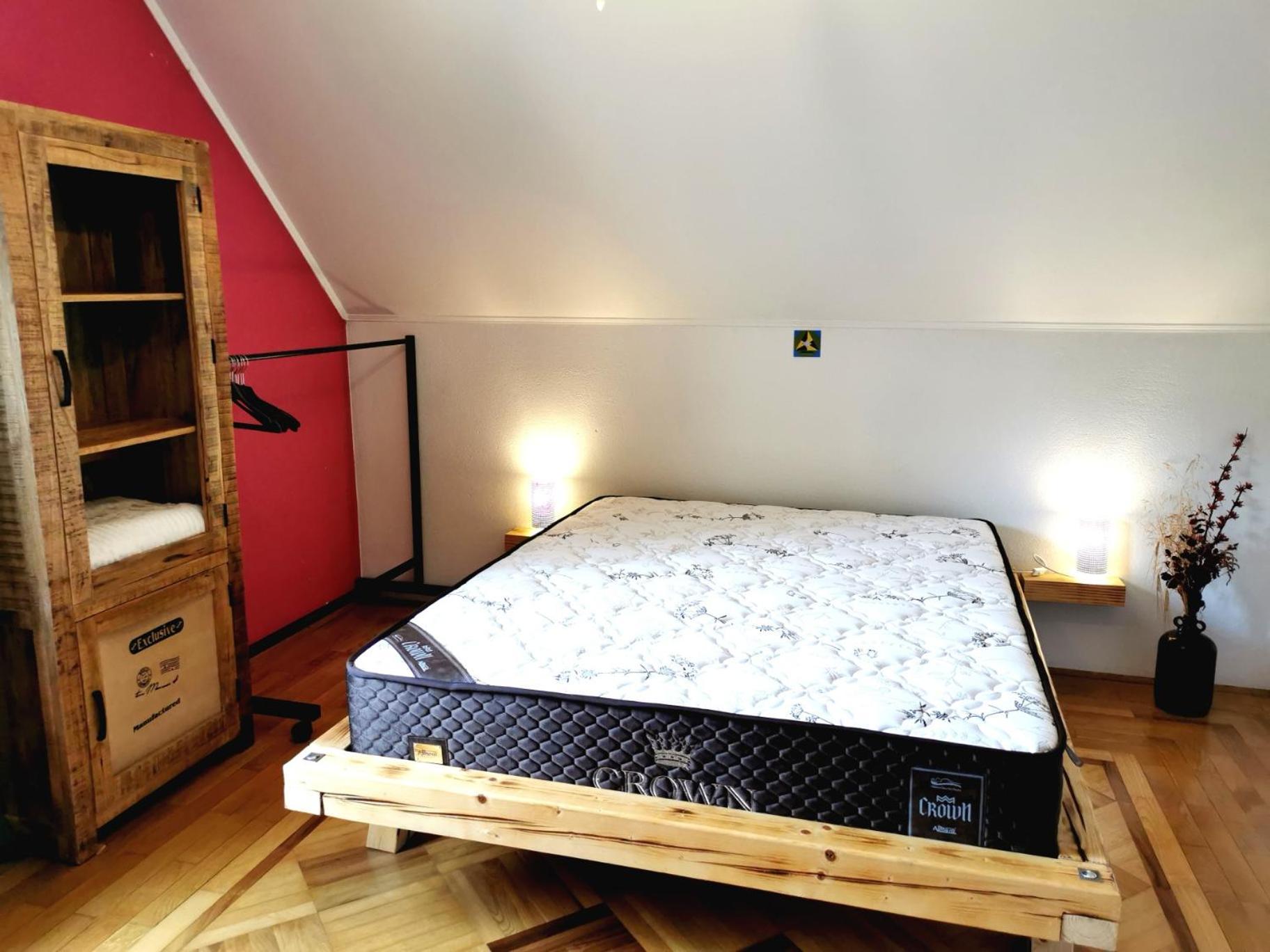 Apartmaji Arko Ribnica Luaran gambar